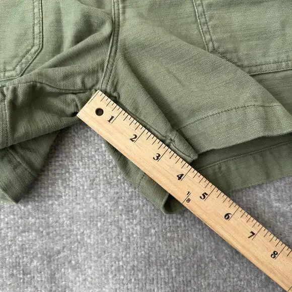 Faherty Shorts Womens 26 Olive Green Arlie Day Utility Patch Pockets Cinch Back - Picture 6 of 8